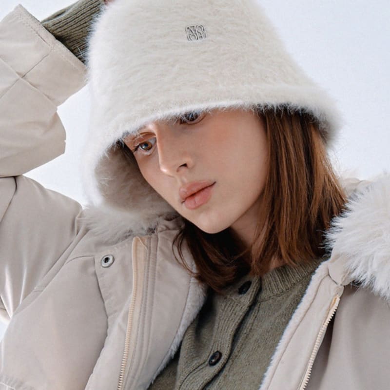 

MooiHead Веселое Ангоровое Ведро_2 цвета black