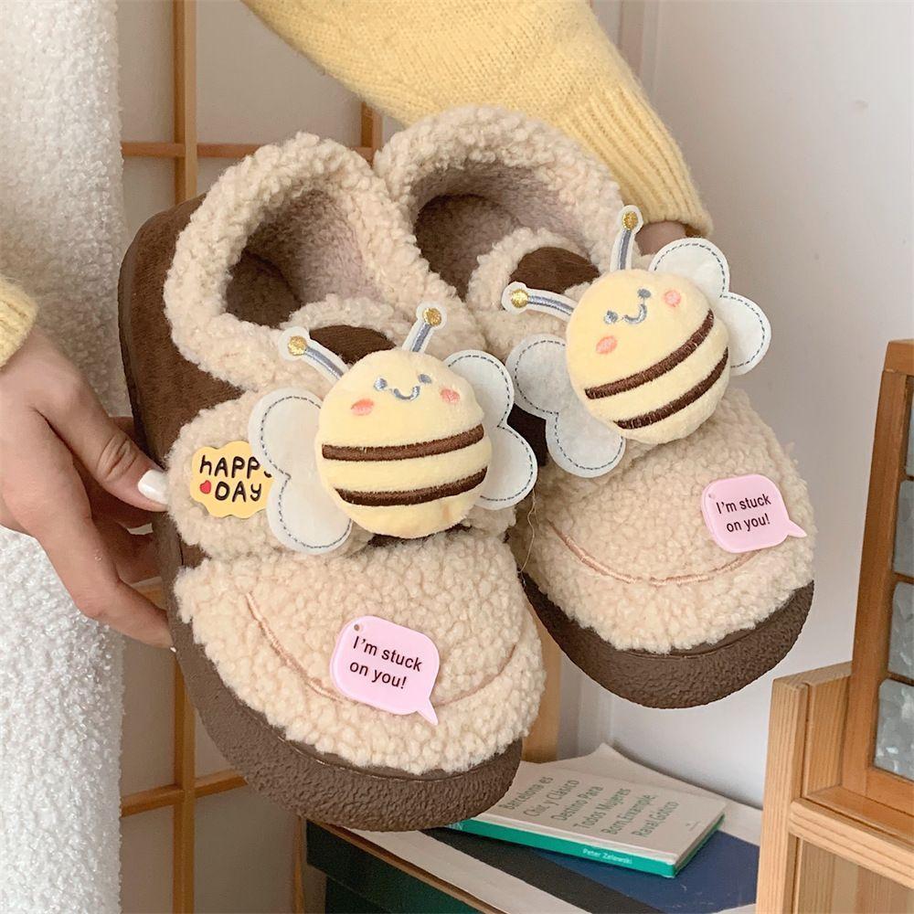 Cute Little Bee Bag and Cotton Slippers Women's Winter 2025 New Fashion Warm and Non-slip Outer Wear Casual Cotton Shoes Women