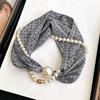 Sciarpa da Donna Stampa a Righe Perla Sintetica Fibbia Magnetica Texture Morbida Liscia Sciarpa Estiva Versatile Sottile Accessorio per il Collo