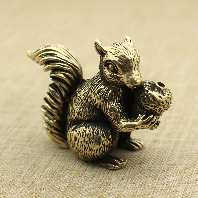 

1pc Exquisite Antique Squirrel Figurine - Solid Copper Statue with Brass Accents, Nuts Tea Pet Incense Holder, Desk Decoration, золотой