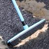 Gummi-Besen zur Tierhaarentfernung mit Abzieher & Teleskopstiel, 2-in-1 Magischer Silikon-Kehrer für Teppich, Hartholz, Fliesen & Fensterreinigung