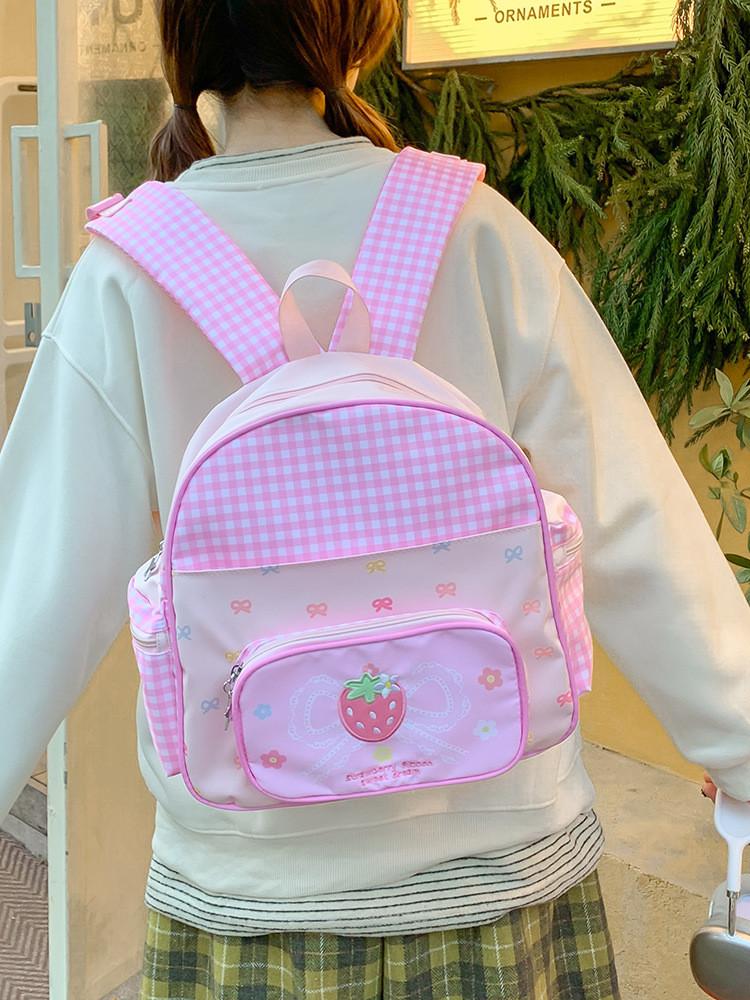 Niedlicher Mini-Rucksack aus Nylon mit rosa Erdbeeren, Schmetterlings- und Schleifenmotiv für den täglichen Gebrauch
