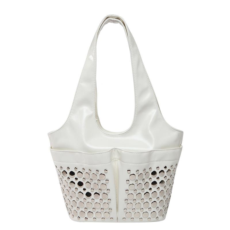 

Женские сумки женские сумки 2025 новая европейская и американская мода сумка на плечо с заклепками большая вместимость ручная сумка-ведро белый