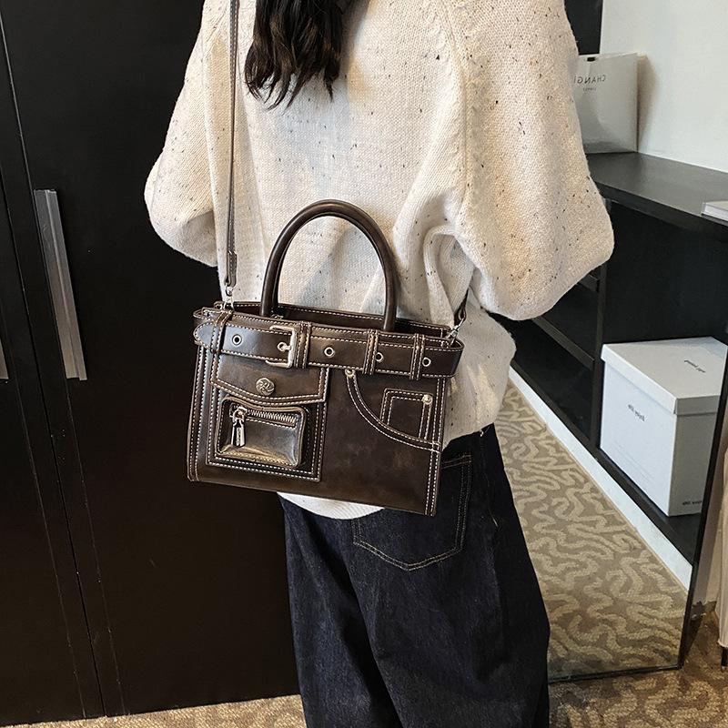 Fashion Casual Hand Carry Small Square Bag Women's New Versatile Shoulder Bag Women's Bag