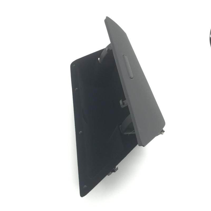5NG 857 922 A  for VW Tiguan Mk2 2017 2018 2019 2020 2021 Front Central Console Dashboard Storage Box Holder 5NG857922A