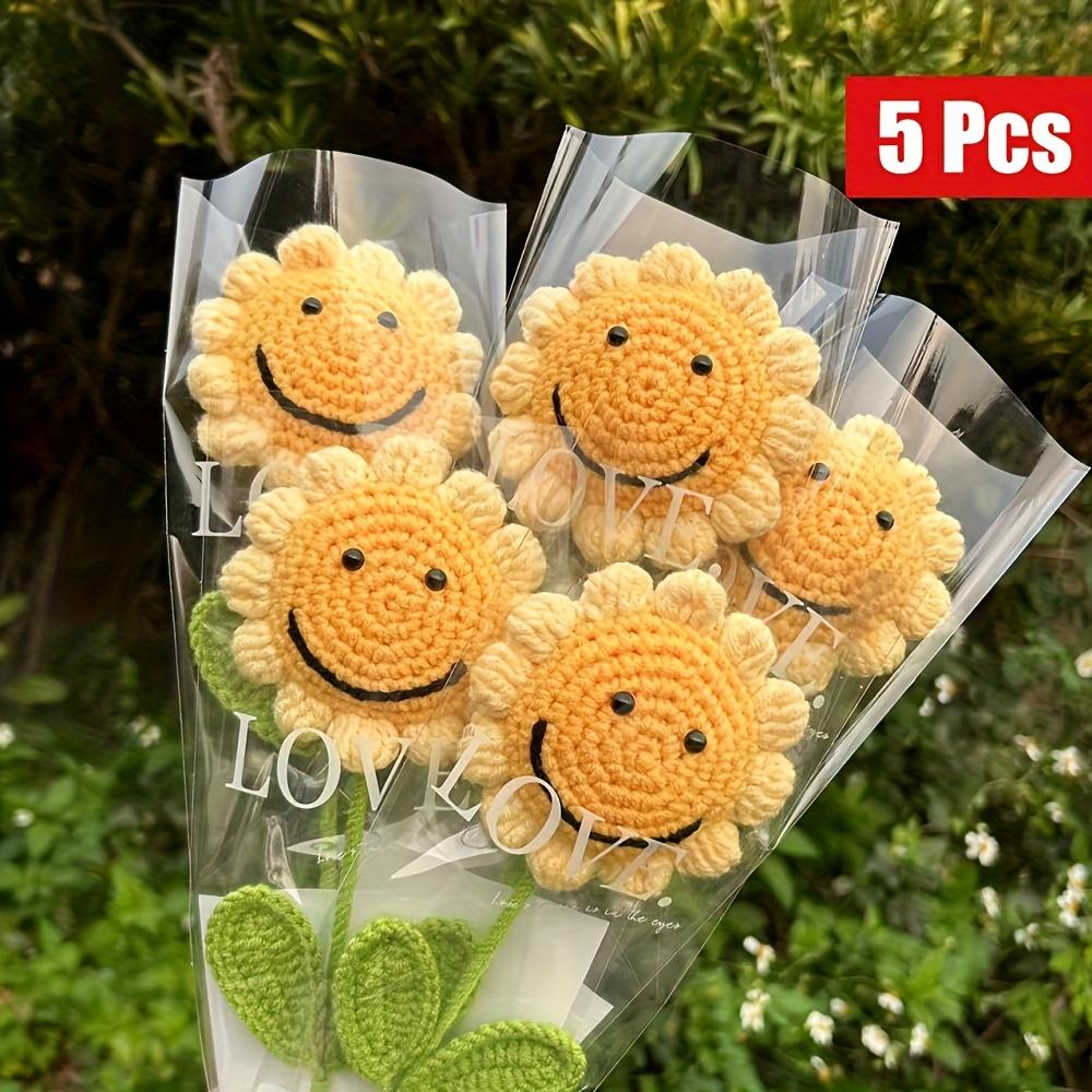 1pcs Handmade Crochet Sunflower Bouquet with Smiling Faces Artificial Polyester Flowers for Home Decor, Tabletop Display.