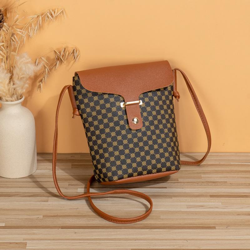 New simple casual rhombus embroidered oblique span mobile phone bag fashionable old flower contrasting color shoulder bag