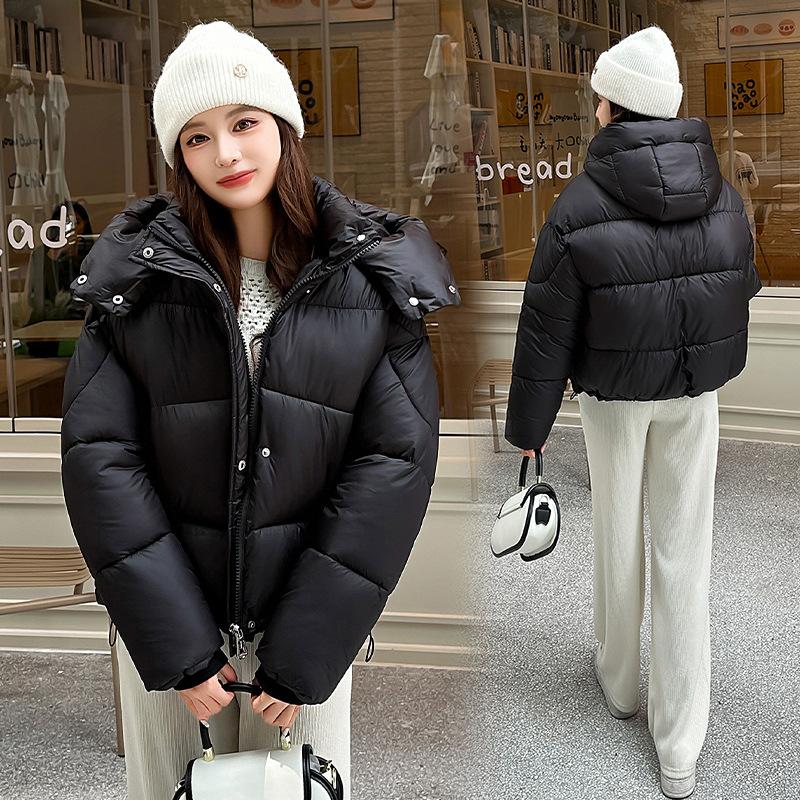 Women’s Short Detachable Hood Windproof Thicken Warm Winter Jacket With Raglan Sleeves