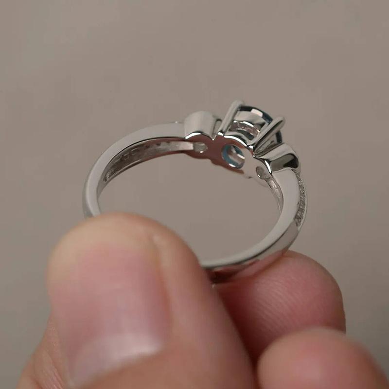 Meeresblauer Ring, Verlobungsschmuck, Schlichter Ehering für Paare.