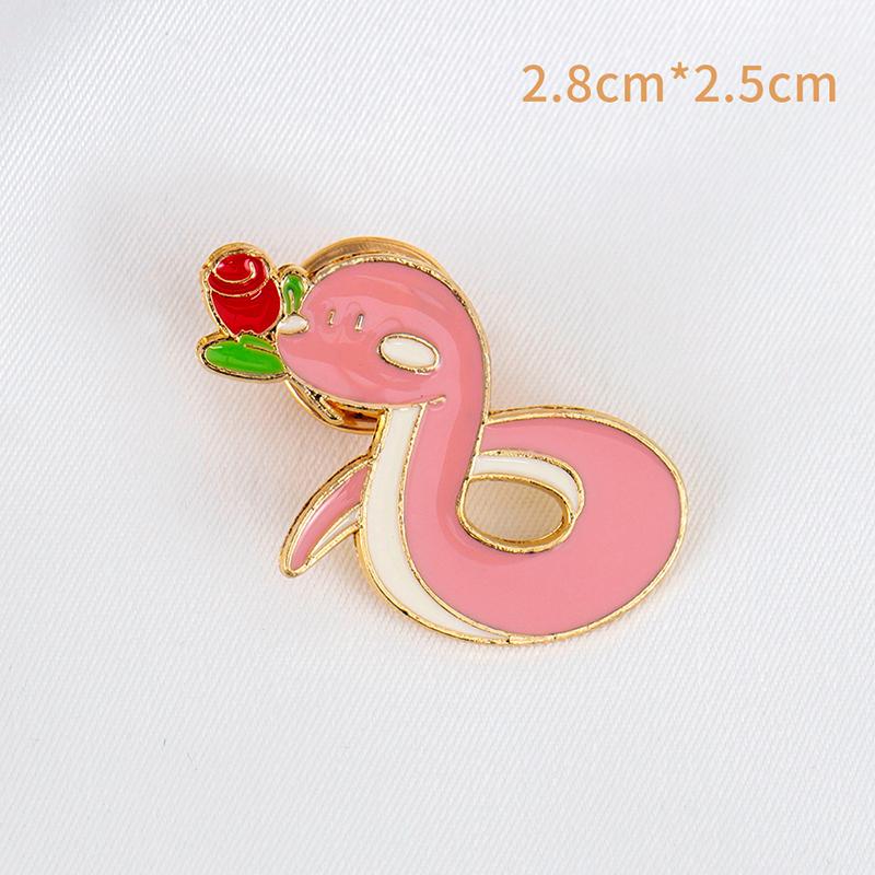  Cartoon Snake Brooch For Women Men Exquisite Enamel Animal Pins Versatile Cute Corsage Clothing Accessories Gifts