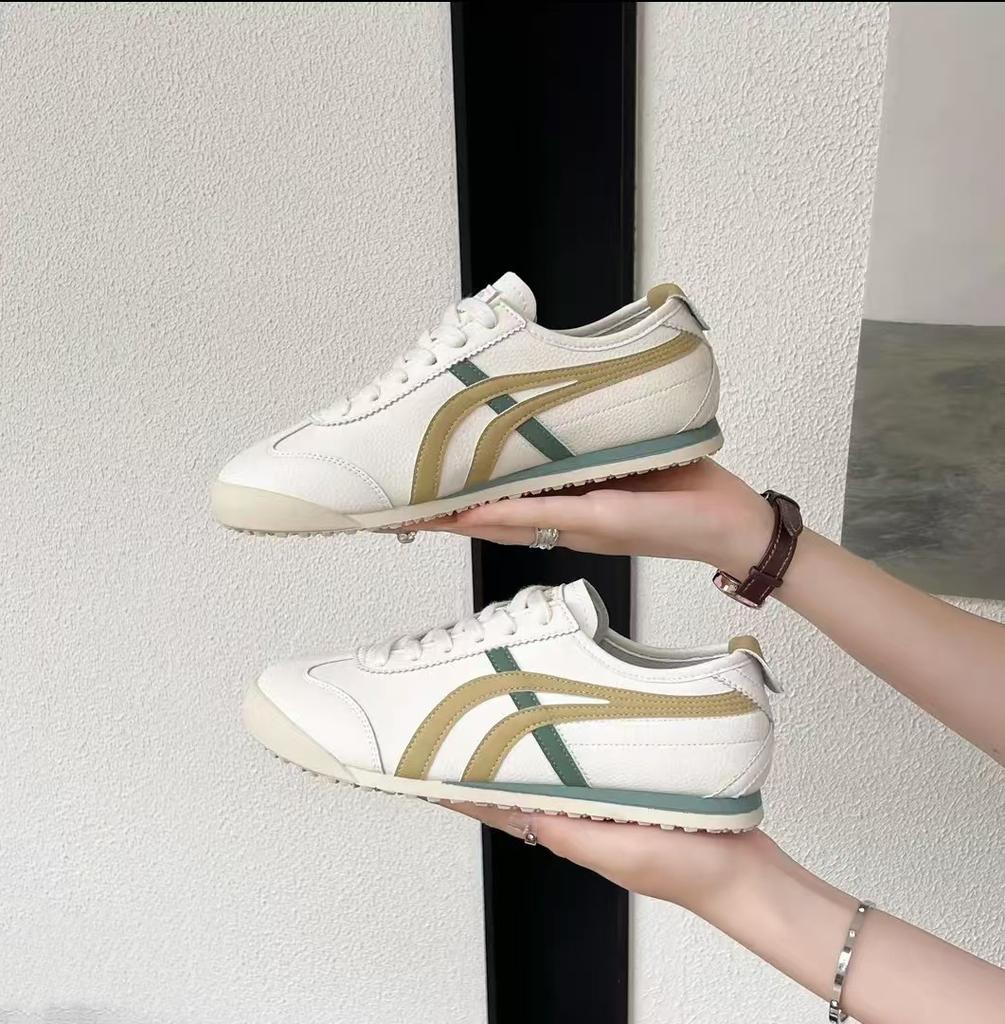 Striped lace-up German training shoes women's summer 2025 new fashion versatile comfortable sports leisure lightweight white shoes