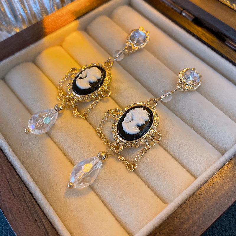 

Новые овальные серьги-кисточки для портрета во французском придворном стиле, серьги в стиле легкой роскоши и высокого класса