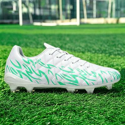 Spezielle Sportschuhe – Fußballschuhe
