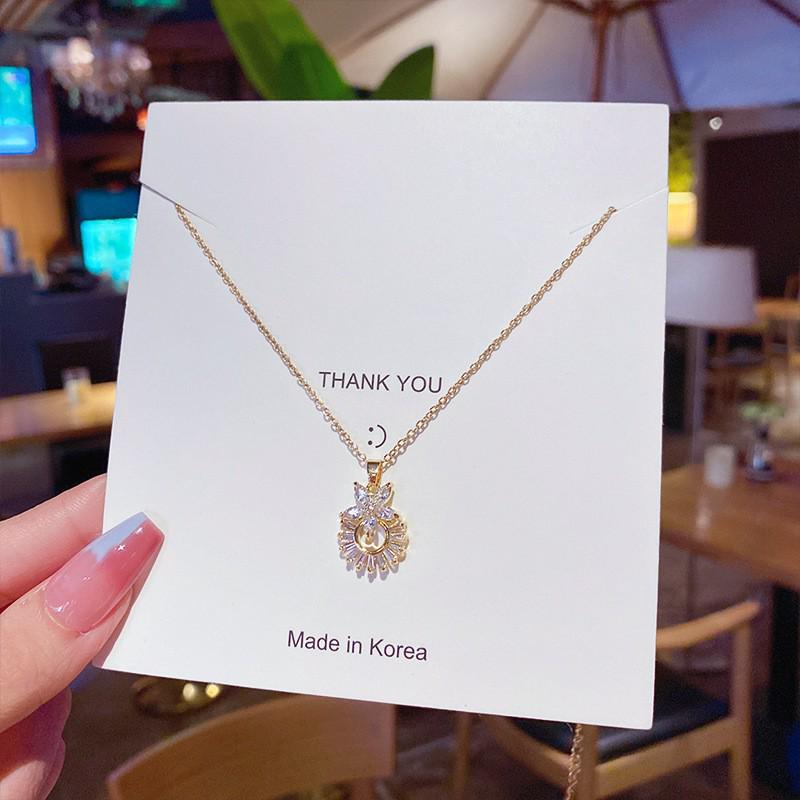 Minimalist Clavicle Necklace: Japanese & Korean Style, Luxurious Real Gold-Plated Titanium Steel Pendant for Women