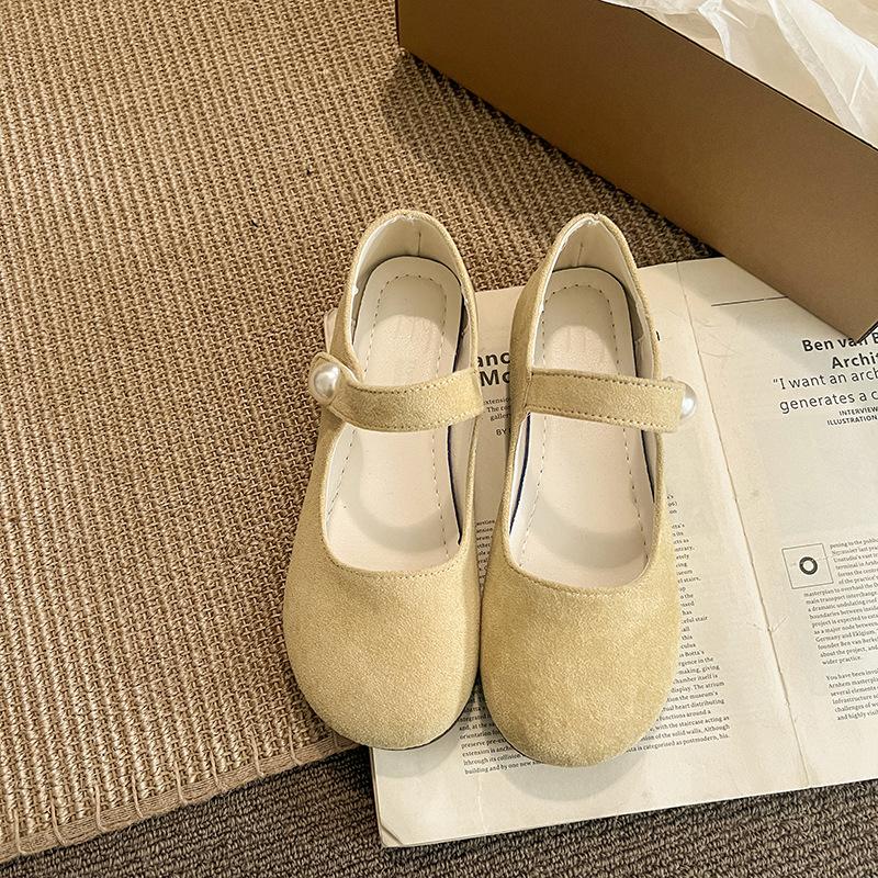

Spring and Autumn Sweet Girls Soft-soled Foreign-style Princess Shoes Retro Velvet Little Girls Fleece Single Shoes 35