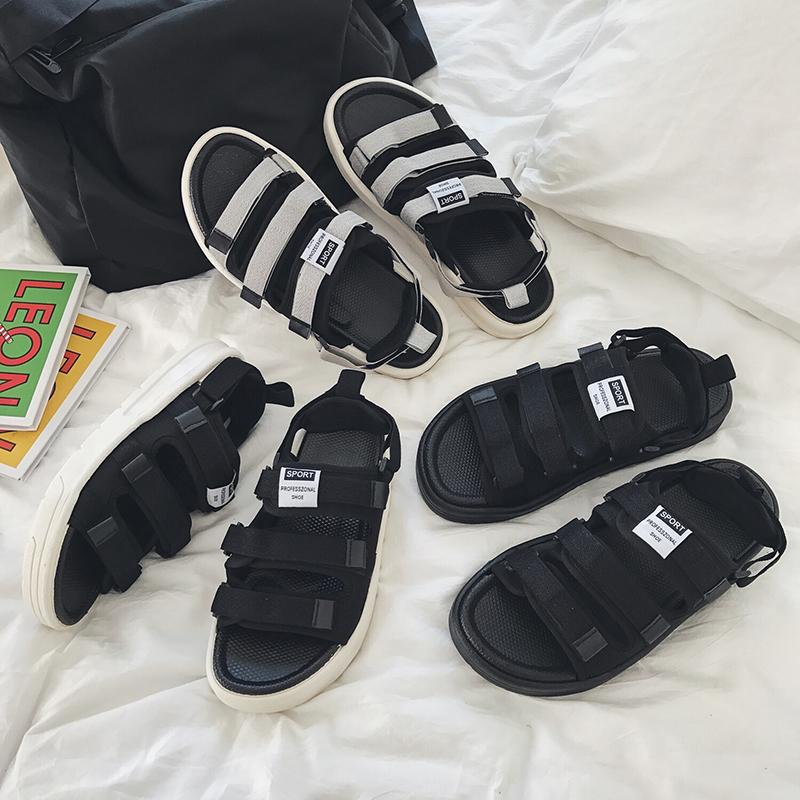 Summer Men's Sandals High-quality Fashio Casual Beach Slippers Comfortable Soft Soled Hook Loop Sandals New Male Roman Shoes