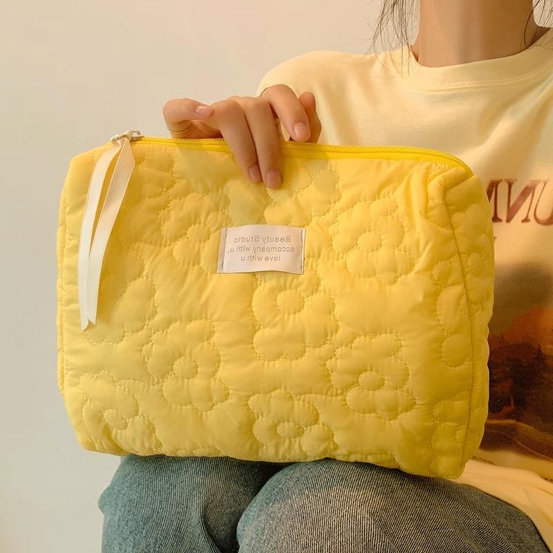 Soft Flower Pattern Women Makeup Bag Toiletries Cosmetic Organizer Zipper Bag Travel Wash Pouch Cosmetic Bag Female Make Up Bags