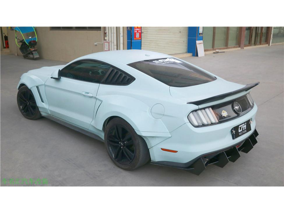 Carbon Fiber Rear Lip Spoiler for 2015-2017 Chinese Version Ford Mustang
