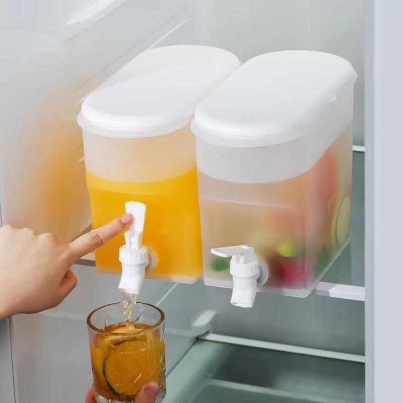 1/2Pcs 3.5L Large Capacity Cold Water Pitcher Kettle with Faucet In Refrigerator Iced Beverage Dispenser Refrigerator and Spigot