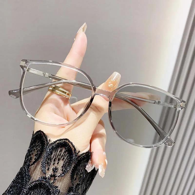 

Ultralight Fashion Photochromic Myopia Glasses Women Men Anti Blue Light Square Frame Myopia Optical Eyeglasses 0 To -400 0