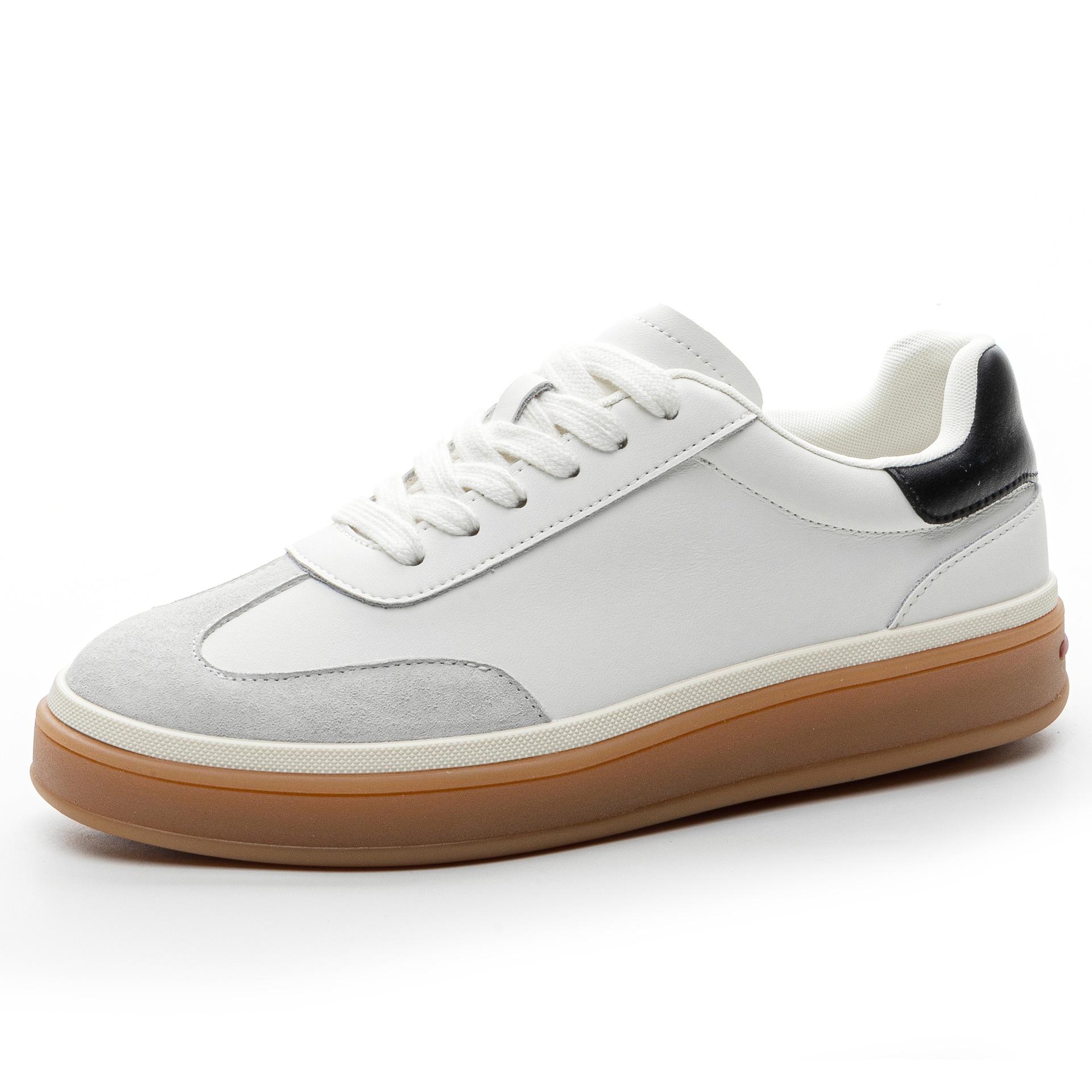 

2025 spring new fashion European station leather college wind moral training shoes women s super soft casual sports running shoes flat 40 белый