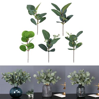 Woondecoratie – Decoratieve bloemen en kransen
