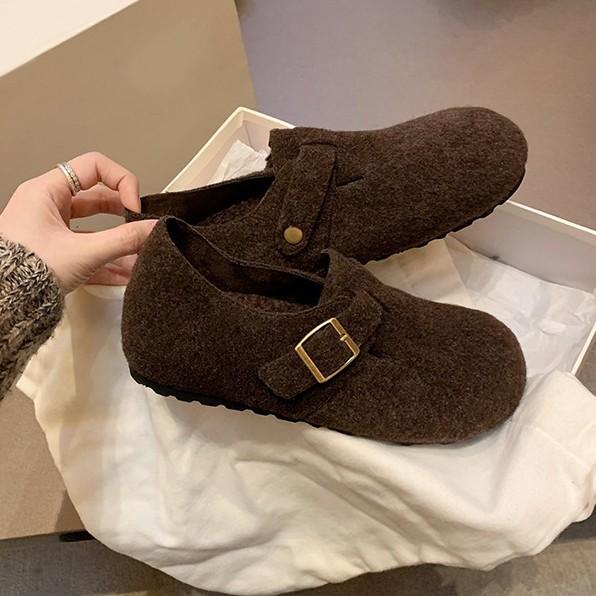Winter new belt buckle round head flat-soled single shoes retro velvet cotton shoes Boken hairy women's shoes