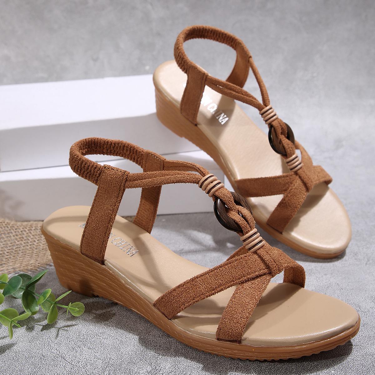 

Женские сандалии 2025 лето новые корейская версия с открытым носком расшитые бисером женские сандалии богемные на танкетке для внешней торговли пляжные сандалии 35 коричневый