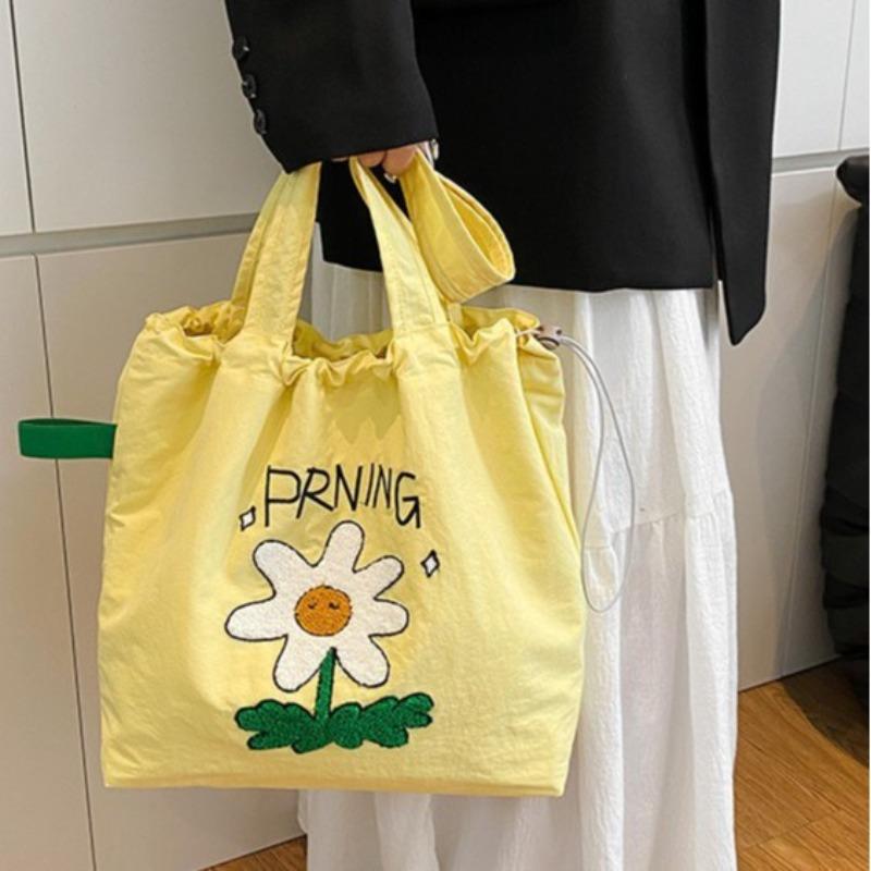 New trend drawstring tote bag lazy wind large capacity women's shoulder bag cartoon literary work commuter tote bag