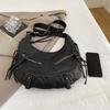 Retro Shoulder Bag, Women's Trendy Fashion and Simple Korean Tote Bag, Casual Large-capacity Shoulder Bag.