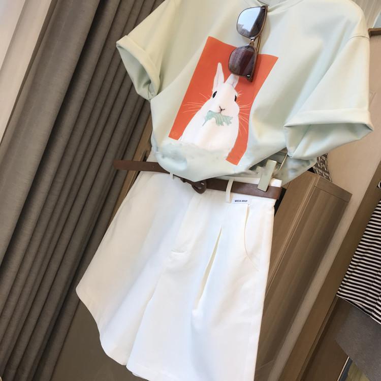 Chic Slimming Summer 2026 Wide-Leg Capris: High-Waisted Korean Style for Women