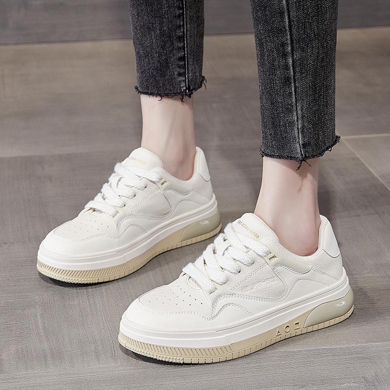 Kleine weiße Schuhe Damen Lederschuhe Herbst Neu Dicksohlige Erhöhte Freizeitschuhe Allround Weiße Sneaker Sneaker