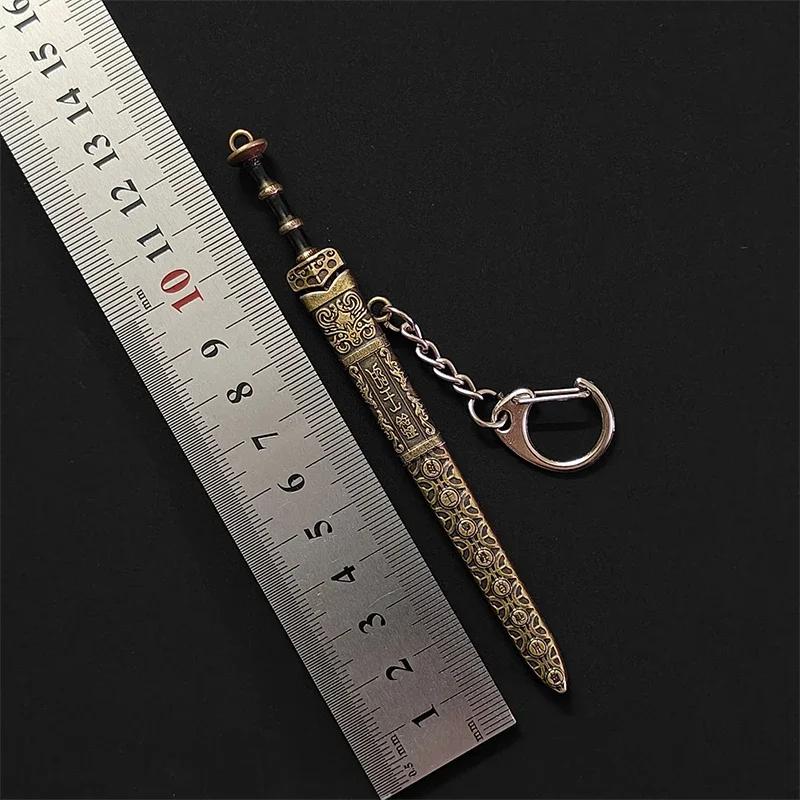 Katana Sword Pendant Keychain Mini cutlery Model with Sheath Toy Knife Metal Anime Key Ring Ornament Purse Charm Accessories