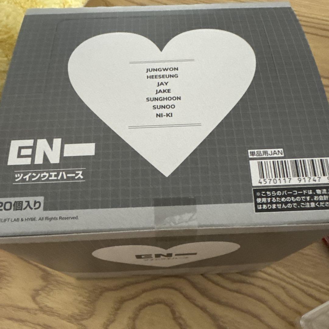 

[Б/У] Bandai ENHYPEN Двойные вафли 20 штук Конфетные вафли