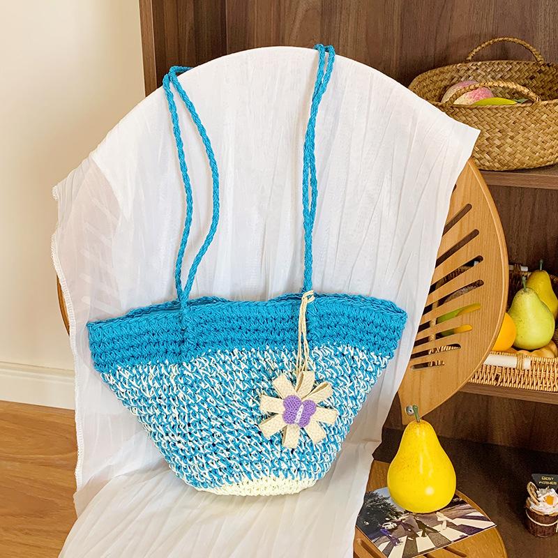 Small fresh flower straw bag new niche gradually straw bag woven bag vacation beach bag fashion shoulder bag
