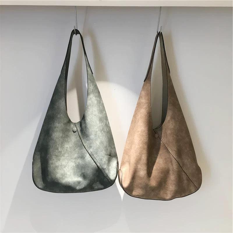 A Retro Soft Leather Single-shoulder Underarm Bag with A High-end Feel and A Large-capacity Commuter Tote Bag