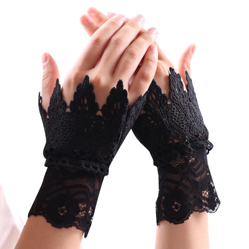 Women's Summer Lace Wrist Covers with Hollow-Out Sleeves for Tattoos and Scars