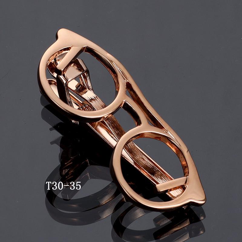 Herren Krawattennadel Kollektion: Goldene Brille, Schlüssel, Anker, Blätter, Schnurrbart, AK, Saxophon, Angelhaken, Pfeife, Kugel, Kragenclips