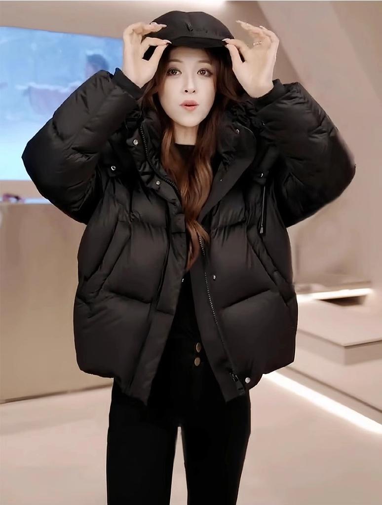 Women’s Short Hooded Thicken Warm Winter Jacket