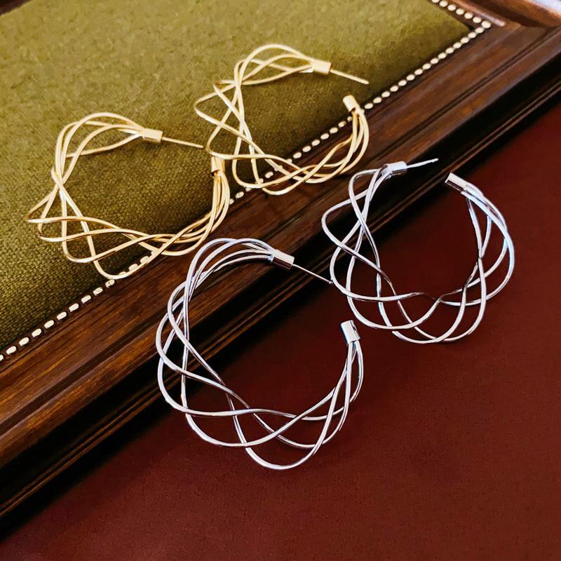 Advanced Twisted Winding Geometric Silver Needle Earrings Simple Niche Exaggerated Earrings