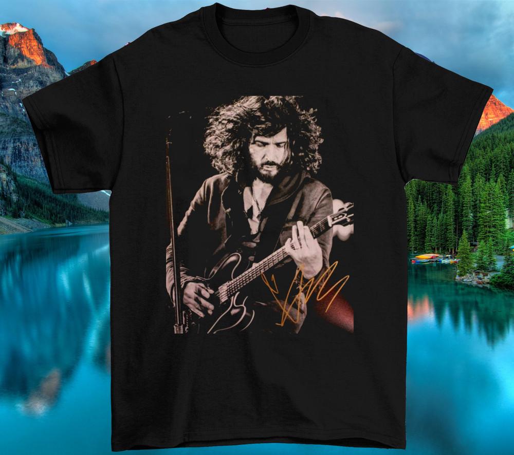 Rare CHRIS CORNELL Signature T Shirt Black Classic Unisex Unisex T-Shirt