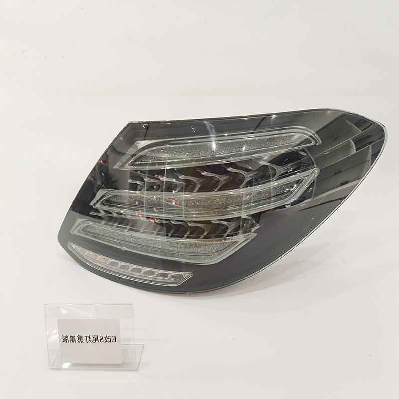 Compatible with Mercedes-Benz E-Class 2016-2020 W213 Taillight LED Sequential Turn Signal, Brake Light, Red To Black.