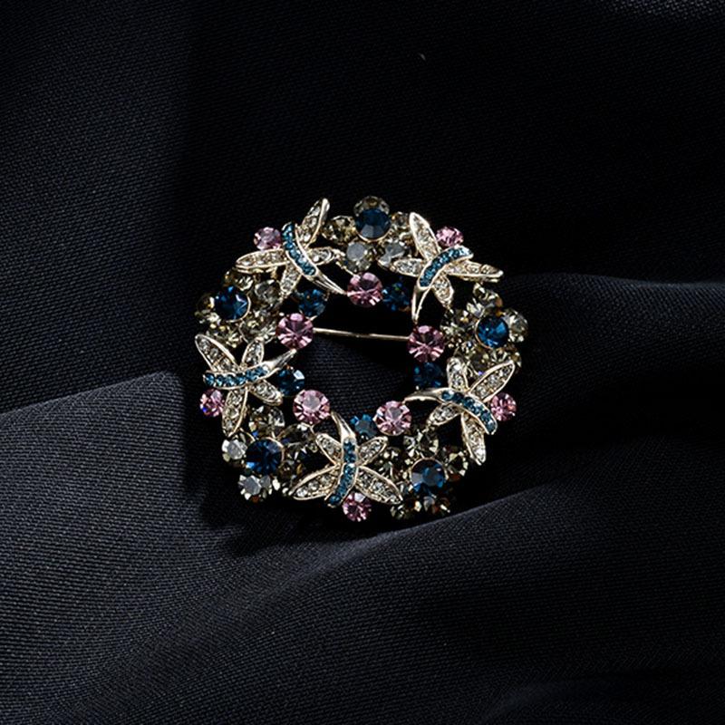 

Легкая роскошная ретро брошь в виде цветка стрекозы, брошь женская роскошная индивидуальная булавка 2023 Аксессуары