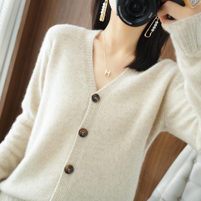 Women's 2023 Knitted Wool V-Neck Cardigan Sweater, Autumn/Winter Solid Color with Cashmere.