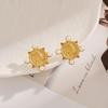 Ying Tai High Polish 18K Gold Queen Portrait Retro Stud Earrings - Stainless Titanium Steel, Fade-Resistant.