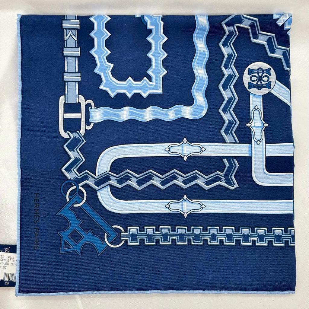 Used Unused Hermes Pocket Square 42cm Silk Scarf With Tags and Box