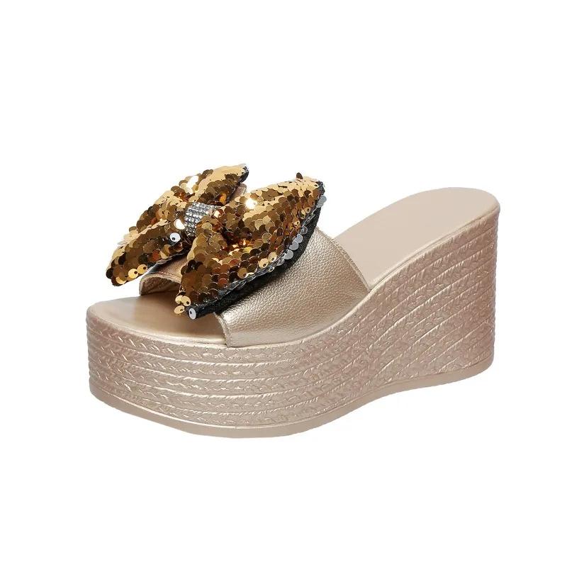 2024 Vysoce kvalitní dámské boty, letní nové otevřené špičky, barevné bloky, klínové dámské pantofle, velká velikost, mašle, dámské plážové boty