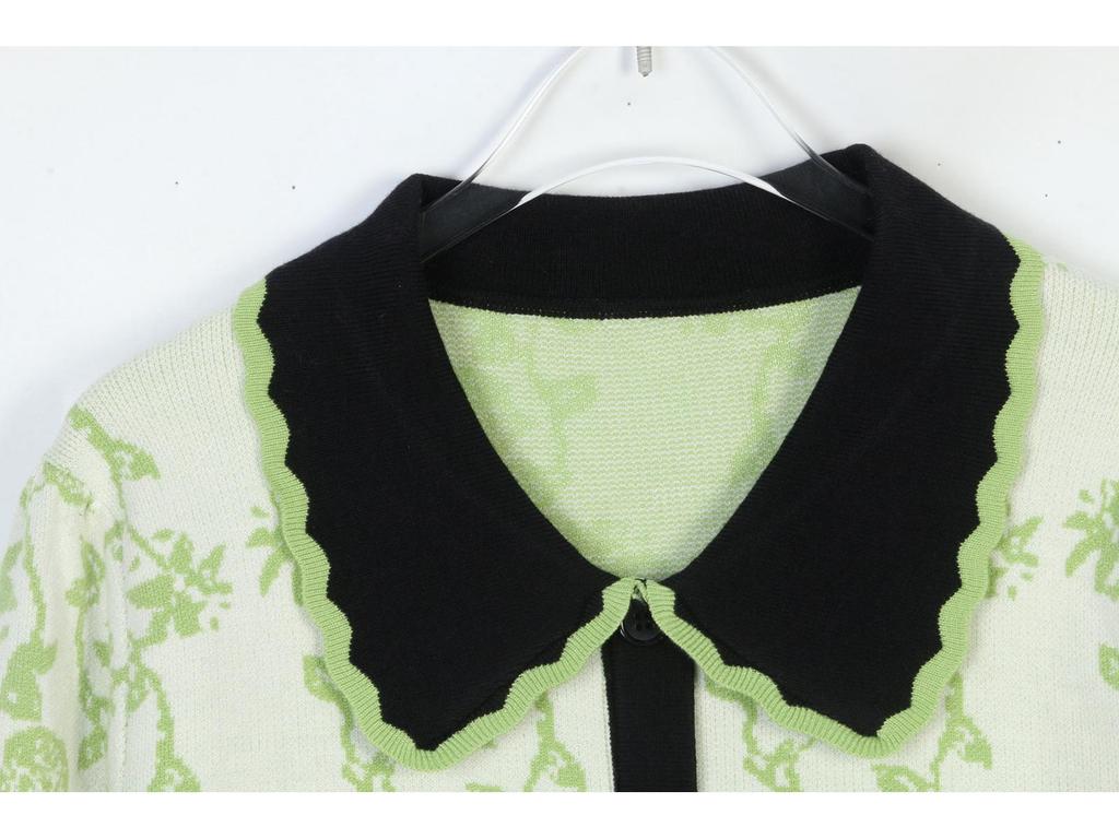 Women's French-Style Embroidered Floral Knit Cardigan: Long-Sleeve, Single-Breasted, Lapel, 2024 Autumn/Winter Fashion.
