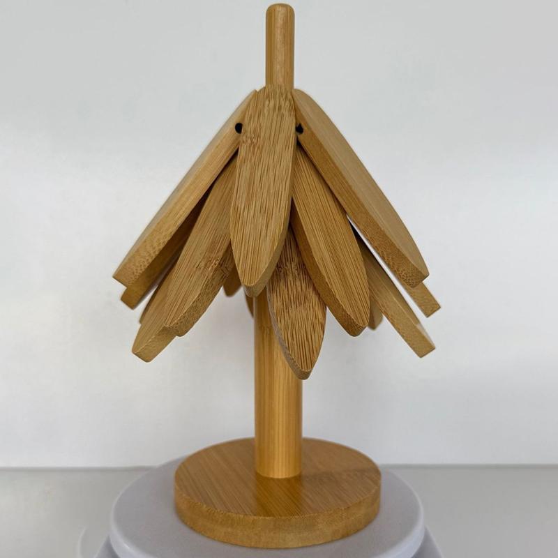 New Fashion Christmas Tree-Shaped Wooden Heat Resistant Creative Kitchen Table Decor Hot Pad for Dining Home