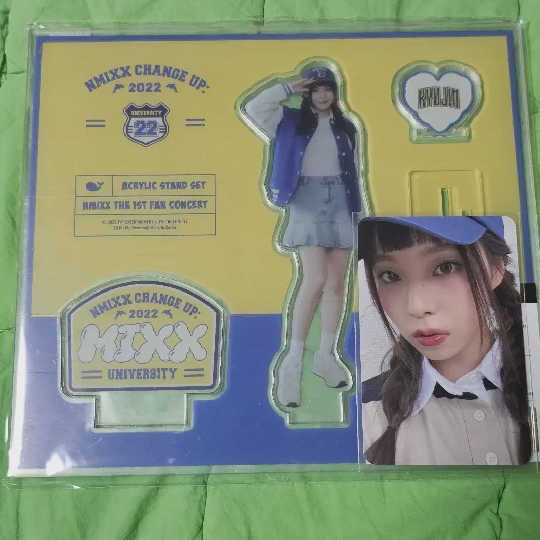 

Nmixx Nmixx Acrylic Stand Kyujin - Unopened